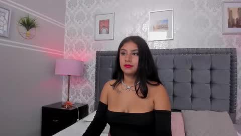 Abril online show from 09/17/25, 08:43