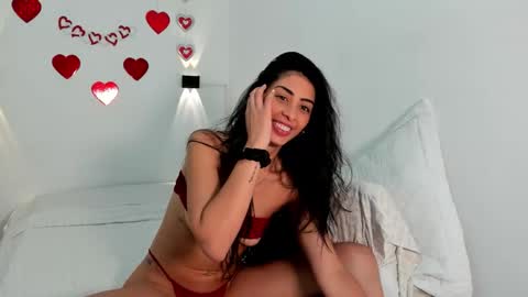 Snapshot of abrilsantosxo chatting on 02/17/26, 02:35 abrilsantosxo online show from 02/17/26, 02:35