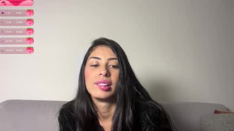 Snapshot of abrilsantosxo chatting on 03/03/26, 01:06 abrilsantosxo online show from 03/03/26, 01:06