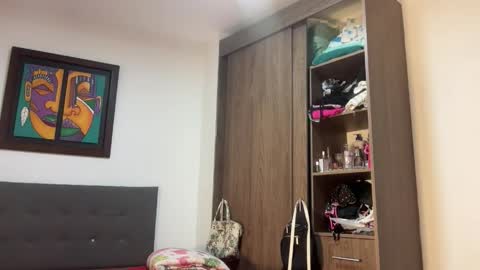 Snapshot of abrilsantosxo chatting on 04/06/26, 12:28 abrilsantosxo online show from 04/06/26, 12:28