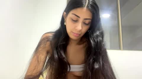 Snapshot of abrilsantosxo chatting on 04/27/26, 11:58 abrilsantosxo online show from 04/27/26, 11:58