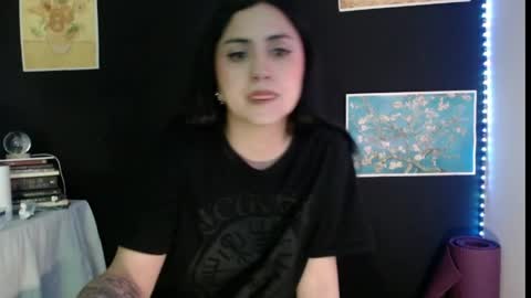 Absenta vert online show from 05/11/26, 01:00