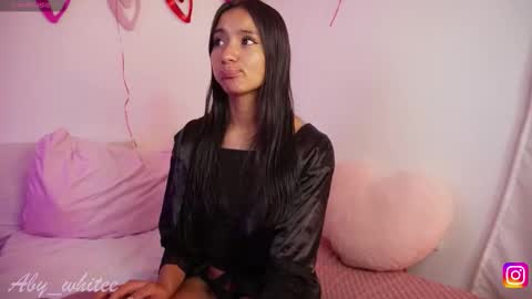 Snapshot of aby_whitee chatting on 02/25/26, 03:38 Aby online show from 02/25/26, 03:38