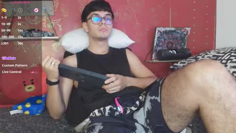 Snapshot of ace_xero chatting on 11/11/25, 12:54 ace_xero online show from 11/11/25, 12:54