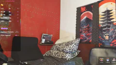 Snapshot of ace_xero chatting on 11/16/25, 10:15 ace_xero online show from 11/16/25, 10:15