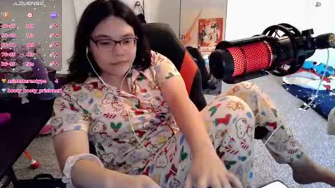 AChubbyGummy online show from 06/13/26, 10:08