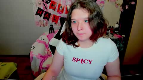 Snapshot of acid_kate chatting on 11/01/25, 01:40 Kate online show from 11/01/25, 01:40