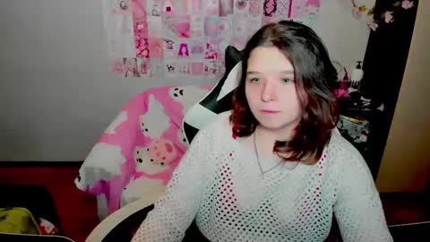 Snapshot of acid_kate chatting on 11/17/25, 12:49 Kate online show from 11/17/25, 12:49