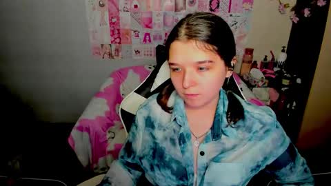 Snapshot of acid_kate chatting on 11/23/25, 12:54 Kate online show from 11/23/25, 12:54