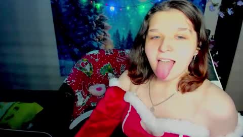 Snapshot of acid_kate chatting on 12/14/25, 01:33 Kate online show from 12/14/25, 01:33