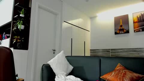 Snapshot of acidlampa420 chatting on 02/11/25, 08:26 MAIYA online show from 02/11/25, 08:26