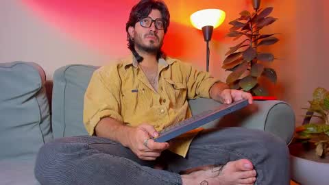 Snapshot of ackerman_eren_ chatting on 09/15/25, 09:53 R. online show from 09/15/25, 09:53