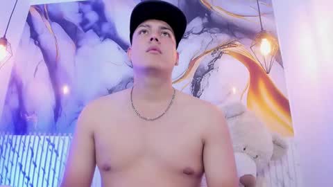 Snapshot of actisain chatting on 10/29/25, 02:36 actisain online show from 10/29/25, 02:36