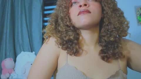 Snapshot of ada_gales_ chatting on 03/08/26, 02:59 Isa online show from 03/08/26, 02:59