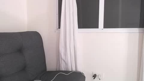 Snapshot of ada_jhonson chatting on 09/20/25, 04:57 Adhara online show from 09/20/25, 04:57