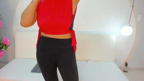 Snapshot of ada_monroe10 chatting on 01/14/26, 01:50 online show from 01/14/26, 01:50