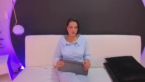 Snapshot of ada_monroe10 chatting on 03/17/26, 01:58 online show from 03/17/26, 01:58