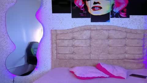 adalya_x online show from 06/10/26, 12:04