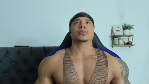 adam boss online show from 06/14/26, 08:05