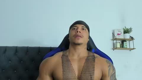 adam boss online show from 07/27/26, 07:04