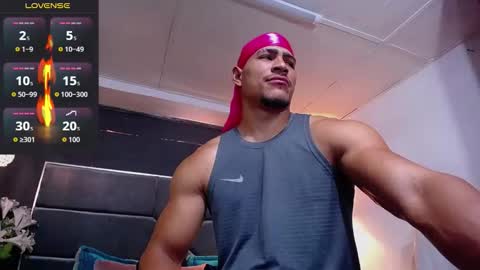 Snapshot of adam_fit19cm chatting on 11/08/25, 01:55 adam_fit19cm online show from 11/08/25, 01:55