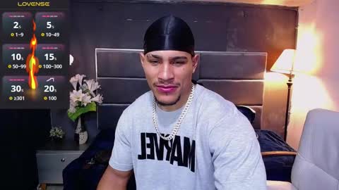 Snapshot of adam_fit19cm chatting on 11/29/25, 02:09 adam_fit19cm online show from 11/29/25, 02:09