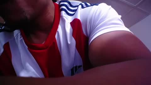 adam_fit19cm online show from 06/09/26, 02:17