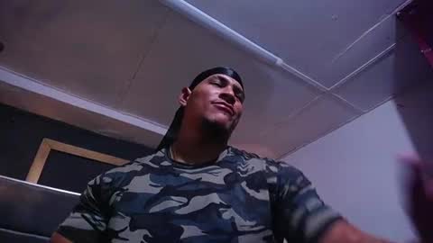 adam_fit19cm online show from 06/24/26, 02:43