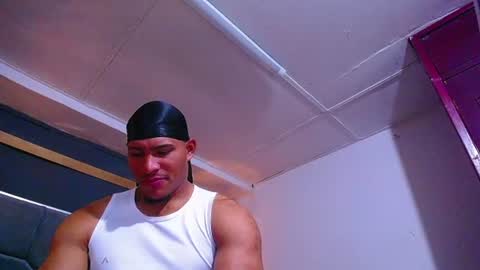 adam_fit19cm online show from 07/28/26, 02:05