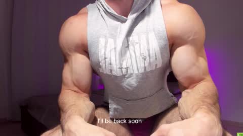 Snapshot of adam_muscle_ chatting on 12/05/25, 06:59 Adam online show from 12/05/25, 06:59