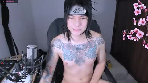 Snapshot of adam_rocket chatting on 01/15/26, 11:41 Adam online show from 01/15/26, 11:41