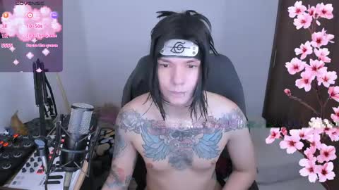 Snapshot of adam_rocket chatting on 05/02/26, 10:59 Adam online show from 05/02/26, 10:59