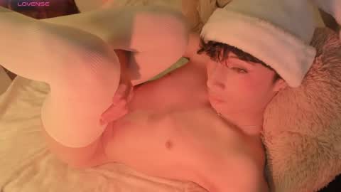 Snapshot of adamdayt chatting on 12/22/24, 12:05 Adam Dayt online show from 12/22/24, 12:05