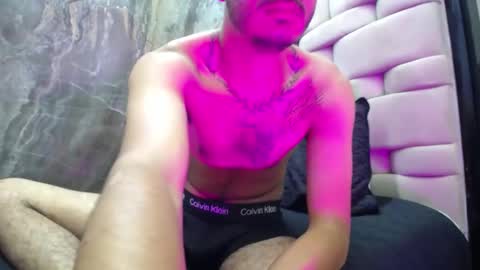 Snapshot of adamparker_ chatting on 02/18/25, 11:33 adamparker_ online show from 02/18/25, 11:33