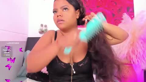 Snapshot of adams_cloe chatting on 11/10/25, 10:47 Cloe Adams online show from 11/10/25, 10:47