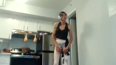 Snapshot of adamseve777 chatting on 11/15/25, 01:51 TaylorSexbot online show from 11/15/25, 01:51