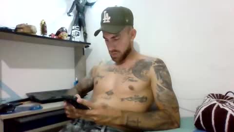 Snapshot of adan_carter chatting on 10/22/25, 03:56 adan_carter online show from 10/22/25, 03:56