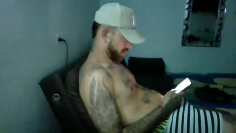 Snapshot of adan_carter chatting on 11/20/25, 04:23 adan_carter online show from 11/20/25, 04:23