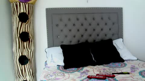 eva online show from 01/05/25, 02:30