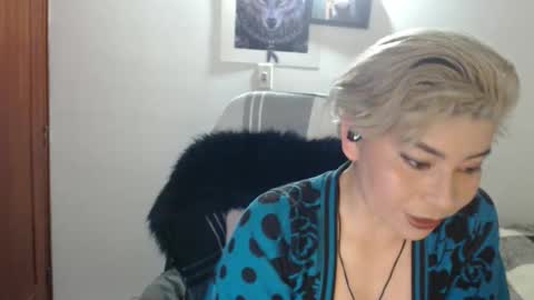 Snapshot of adan_romanoff chatting on 10/28/25, 06:50 adan_romanoff online show from 10/28/25, 06:50