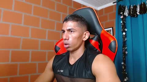 Snapshot of adan_sin1 chatting on 12/11/24, 06:31 Adan Sin online show from 12/11/24, 06:31