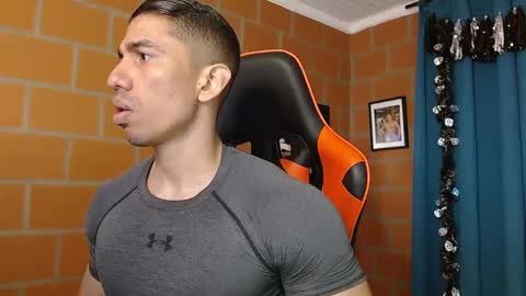 Snapshot of adan_sin1 chatting on 01/11/25, 02:47 Adan Sin online show from 01/11/25, 02:47