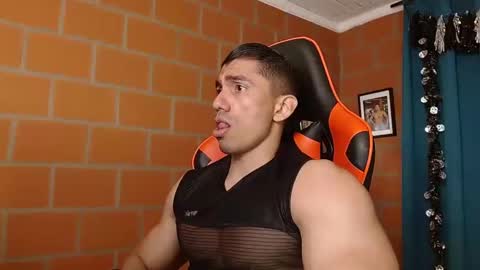 Snapshot of adan_sin1 chatting on 01/15/25, 03:07 Adan Sin online show from 01/15/25, 03:07