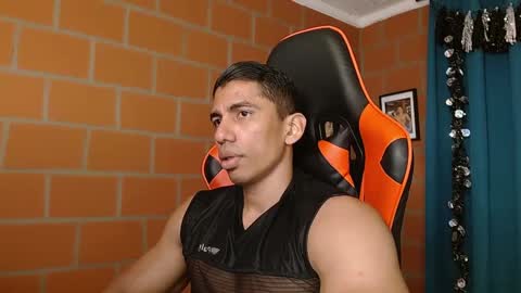 Snapshot of adan_sin1 chatting on 01/22/25, 05:59 Adan Sin online show from 01/22/25, 05:59