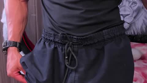 Adan Sin online show from 10/14/25, 04:52