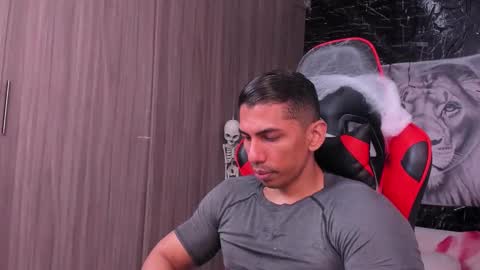 Adan Sin online show from 10/18/25, 04:08