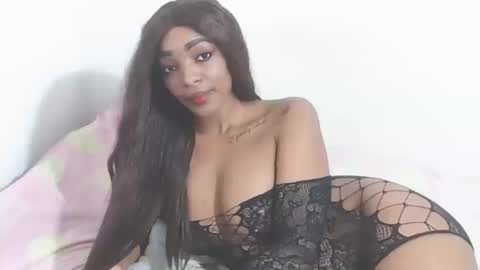 Adara Cooper online show from 10/17/25, 06:43