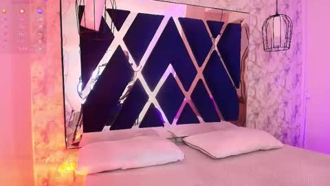 Snapshot of adara_evanss chatting on 11/14/25, 11:46 Adara online show from 11/14/25, 11:46