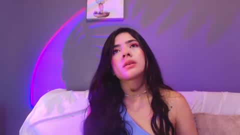  Adara Johnson  online show from 06/10/26, 11:42