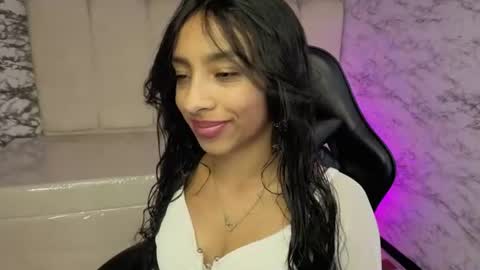Snapshot of adarasuri_v chatting on 06/12/26, 02:54 Hi Stream 1000pm to 600am online show from 06/12/26, 02:54